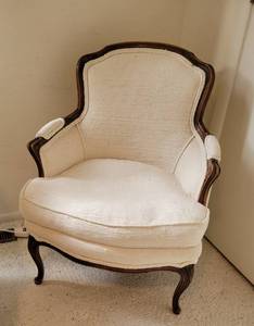 lot 52 image: Cream Upholstered Bergere Arm Chair