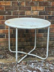 lot 99 image: Sheet Metal Patio Table