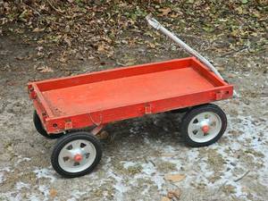 lot 226 image: Primitive Red Wagon