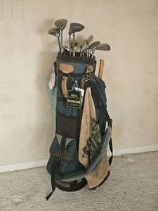 lot 401 image: Callaway Starter Club Set