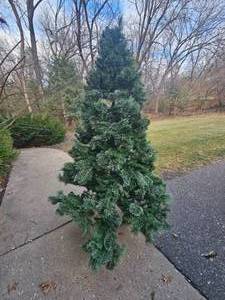 lot 411 image: Seven Foot Faux Holiday Tree