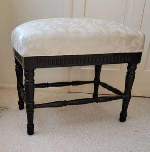 lot 69 image: White Jacquard Black Base Ottoman Seat