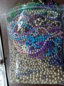 lot 44 image: LG Bag Of Party Beads