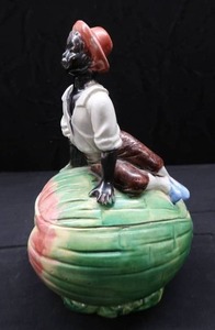 lot 10 image: MAJOLICA TOBACCO JAR, BLACK AMERICANA