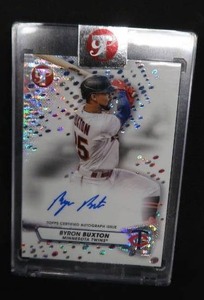 lot 45 image: BYRON BUXTON AUTOGRAPHED BASEBALL CARD