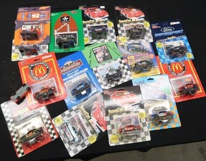 lot 80 image: NEW IN PACKAGE - VINTAGE NASCAR TOY CARS