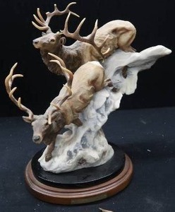 lot 101 image: ELK SCULPTURE - EDWARDS