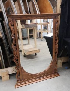 lot 106 image: FRAMED MIRROR