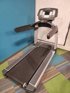 lot 7 image: Life Fitness Treadmill