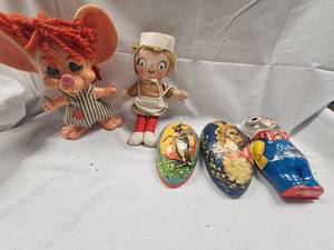 Roy Des Mouse and Campbell Doll