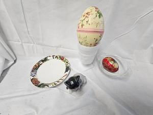 Dog figurine and Cardboard Eggs
