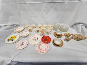 Assorted Childrens Tea Set Pieces
