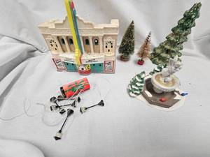 Dept 56 Paramount Theatre