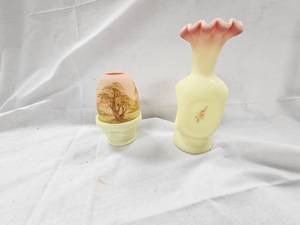 Fenton Vase and Potpourri Holder