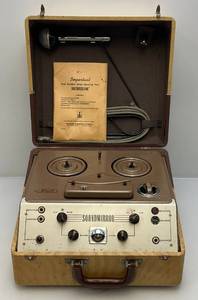 lot 23 image: Vintage Brush Soundmirror Model BK-455-P Reel To Reel Recorder