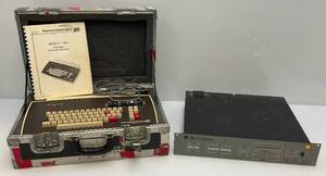 lot 25 image: Vintage 3M Model D- 3016 Television Character Generator & More