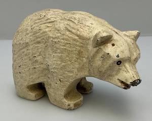 lot 63 image: Vintage White Bear Cast Iron Door Stop 4 14 x 6 12