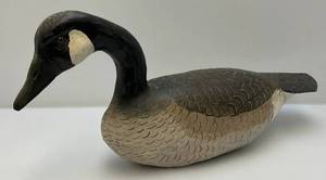 lot 69 image: Vintage Handcarved Wooden Goose Decoy 25 L x 11 H x 7 W (Crack Present Under Tail)
