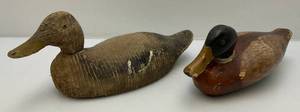 lot 88 image: Vintage Wooden Carved Duck Decoys