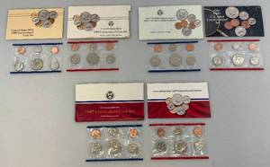 lot 108 image: 1987, 88 & 89 U.S. Mint Uncirculated Coin Sets
