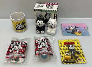 lot 117 image: Misc. Vintage Felix The Cat Collectibles (Relisted Do To No Show)