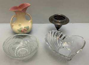 lot 122 image: Misc. Cut Cystal, Hull Pottery & More