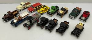 lot 203 image: Misc. Miniature Die Cast Cars & Trucks