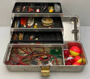 lot 209 image: Vintage Aluminum Tackle Box With Misc. Tackle