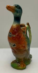 lot 214 image: Vintage Garnier Duck Pour Spout Decanter (VERY COOL) Empty