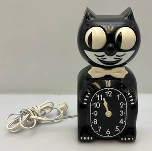 lot 233 image: Vintage Black Kit Kat Clock With Rolling Eyes & Wagging Tail (Needs Work & Missing Tail)