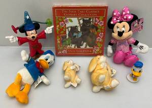 lot 237 image: Misc. Vintage Disney Items & More