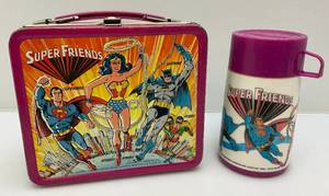 lot 238 image: 1976 Aladdin Industries (Super Friends) Embossed Metal Lunch Box With Thermos