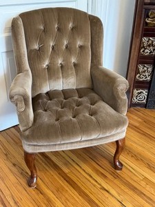 Stylish Upholstered Wing Back Arm Chair
