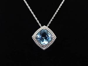 .925 Sterling Silver Topaz Crystal&nbspPendant Necklace