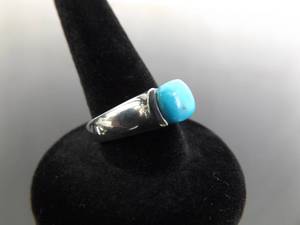 .925 Sterling Silver Turquoise Cabochon Ring Size 6