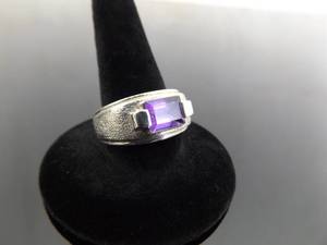 .925 Sterling Silver Emerald Cut Amethyst Ring Size 6.75
