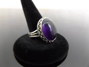 .925 Sterling Silver Amethyst Cabochon Ring Size 7.5