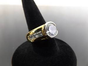 .925 Sterling Silver Zirconia Vermeil Ring Size 5.25