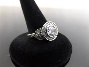 .925 Sterling Silver Zirconia Ring Size 7