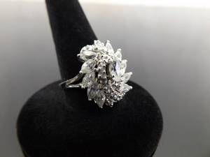 .925 Sterling Silver Marquise Cut Zirconia Ring Size 6.75
