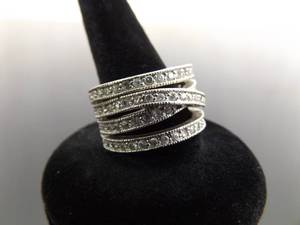 .925 Sterling Silver Criss Cross Band Ring Size 8