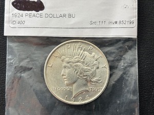 lot 8 image: 1924 Peace Dollar