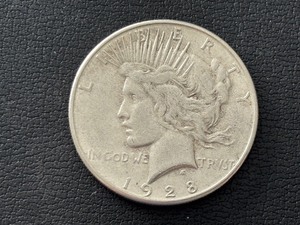 lot 14 image: 1928-S Peace Dollar