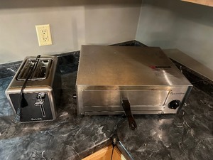 Pizza Oven & Toaster - Used Work Good