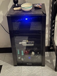Wine Enthusiast Wine  Beer Fridge - Works Good - Some Scratches On Top  Couple Spilled Paint Drops On Top