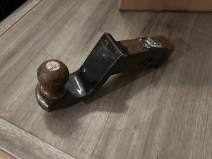 Towing Receiver Hitch with 2 Ball