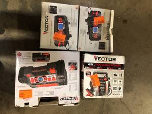 Lot of 4 Vector Portable Power Chargers Customer Returns See all Pictures