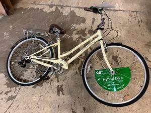 lot 18 image: Schwinn Gateway 28in Hybrid Bike