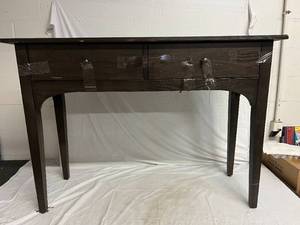 lot 67 image: Threshold Palma 46 Arched Console