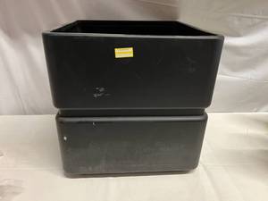 2x Black Plastic Planters 16x16